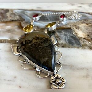 2315 Artistic Silver Necklace with Earthy Tones